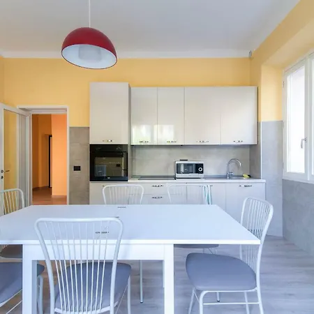 Villa Vittoria - The House Of Travelers Cernobbio